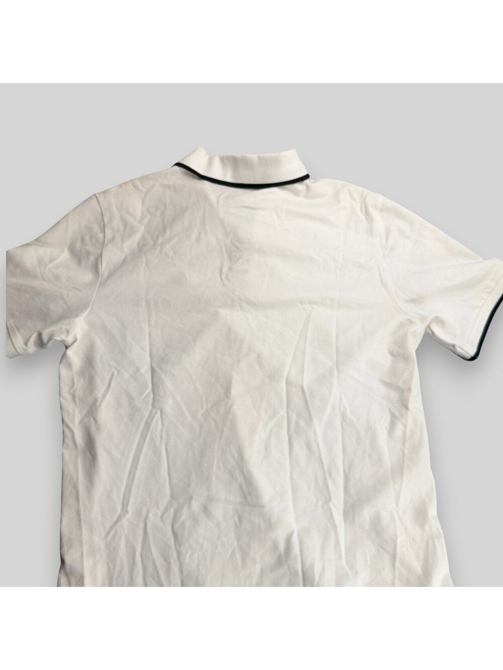 🇬🇧 Karl Lagerfeld Paris Zip Collar Polo Shirt White Medium - Picture 10 of 10